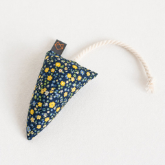 Modern Mouse Catnip Toy - Floral