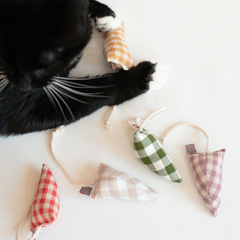 Modern Gingham Mouse Cat Toy
