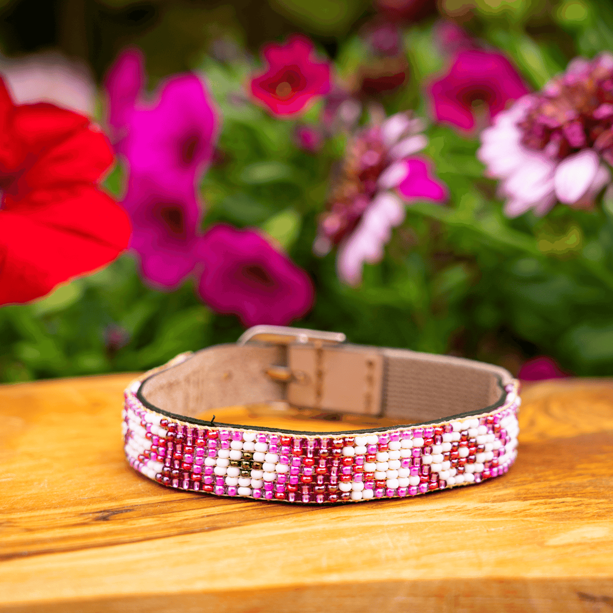 Sambboho Melrose Beaded Cat Collar