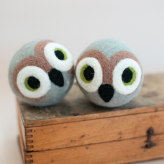 Wise Old Owl Beastball - Biscuit & Bell
